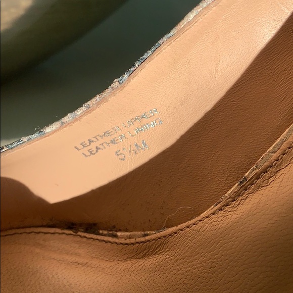 Via Spiga leather snake print wedge heel. - Picture 7 of 8